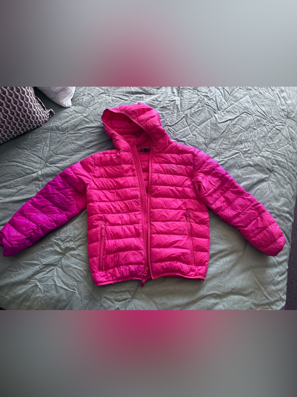 Eddie Bauer Kids Hooded Puffer Jacket in Bright Fuchsia